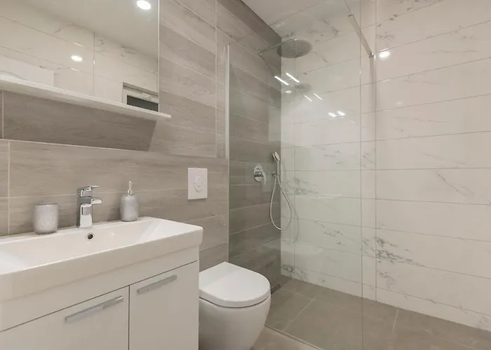 Будинок відпочинку Vis Maris Макарська